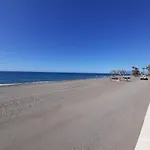 Acogedor Bajo A 30 Metros De La Playa