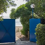 Blue Chill Apartment