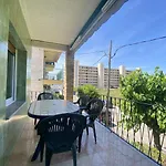 R132 Apartment With Air Conditioner 50M From The Beach