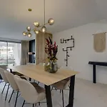 Estrella Apartment Vanian Gardens Estepona