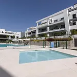 Estrella Apartment Vanian Gardens Estepona