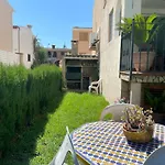 Adosado Con Piscina Y Tenis
