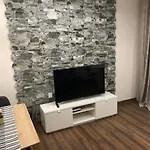 Modern Apartment 2 - Balcony+Wi-Fi