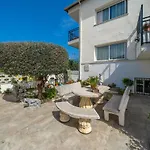 Homeholidaysrentals Dona - Costa Barcelona
