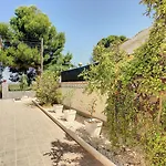 Villa With Private Pool - 6409