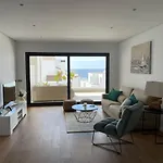 Modern 2 Beds Apartment In Alcaidesa