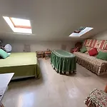 Apartamento 2 Dormitorios En Marbella ,Cerca De La Playa