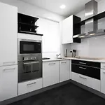 Haizea By Smiling Rentals