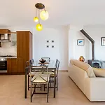 Villa Genoves