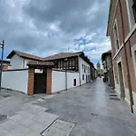 Apartamento Del S XVI En El Casco Historico De Luanco