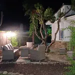 Chalet Independiente Con Amplio Jardin Y Barbacoa At - Cc-00678