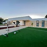 Vista Lago Ville
