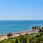 Atico Frente Al Mar. Apartamento Top