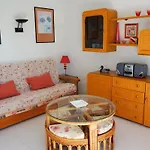 Apartamentos El Puerto 3000