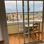 •{ Habitacion En Coin A 30Km De La Playa •