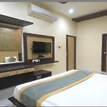 Hotel Vishnu Vilas