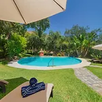 Cubo'S Finca La Fuente Del Pedregal Casa 3