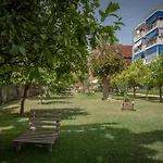 Piso Con Jardin
