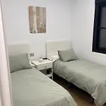 Apartamento Con Piscina En El Paseo Cruz Del Mar