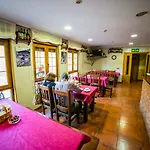 Hotel Pugide