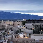 Parador De Tortosa