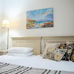 Salt Beach & Garden Apartment
