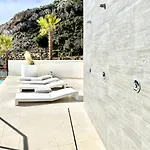 Stupa Hills VI - Luxury Duplex Penthouse