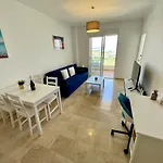 Top Sea View Apartment - 7 Minutes To Sotogrande