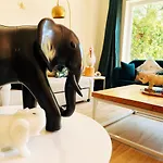 Cheerful Townhouse Center Sitges 5 Bedrooms Pool And Terrace