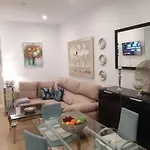 Cozy Apartment In Cadiz With Terrace