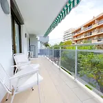 Apartamento Nina, 3 Hab, 2 Banos, Playa, A/A,6 Pers
