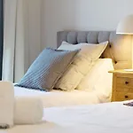 Sotogrande Alboaire- Waterfront Luxury 4 Bedroom Apt In The Marina Of Sotogrande