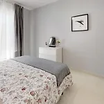 Centrico Coqueto Junto Bodega Lustau