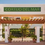 Cozy Apartment In Estepona With Wifi