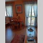 Apartamento En El Centro De Carballo