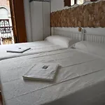 Pension Avilesina