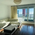 Fira De Barcelona City View Apartment With Garage Parking