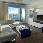Fira De Barcelona City View Apartment With Garage Parking