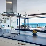 ¡Impactante Apartamento A Cero Linea De Mar!