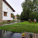 Apartamentos Y Casa La Paredana, Agroturismo