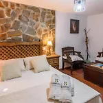 Casa Rural La Sacri Guaro By Ruralidays