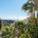 Marbella Hills