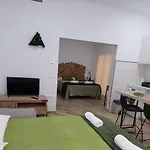Avocado Suite By Alhaurin Loft City Center