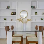 San Rafael Rota Family Home