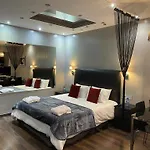 Luxury Suite Hotel Puerto Banus