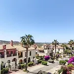 Spectacular 3 Bed Townhouse For Summer Holiday