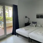 Goizut Bi By Smiling Rentals