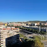 Fira De Barcelona City View Apartment With Garage Parking