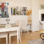 Marina Real 414