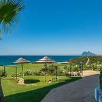 2226-Luxury Sea View Apartment
